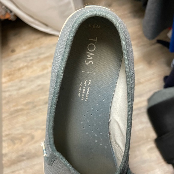 TOMS womens boat shoes - Picture 4 of 4
